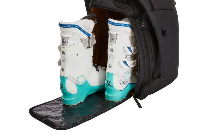 Batoh na lyžařskou boty Thule Roundtrip Boot Backpack 45l Black - 2022/23