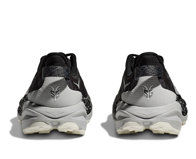 Boty Hoka Speedgoat 6 Black/Stardust