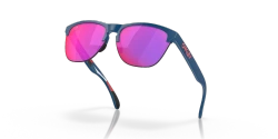 Sluneční brýle OAKLEY Tour De France Frogskins Lite Prizm Road Lenses/Matte Poseidon Frame - 2022