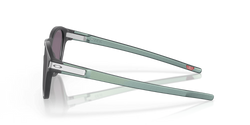 Sluneční brýle Oakley Latch Matte Carbon/Prizm Grey - 2023/24