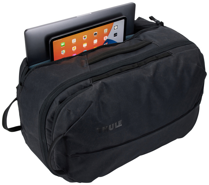 Batoh Thule Aion Travel Backpack 40L Black
