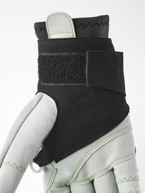 Lyžařské rukavice Hestra XC Ergo Grip Shark Black/Light Grey- 2025/26