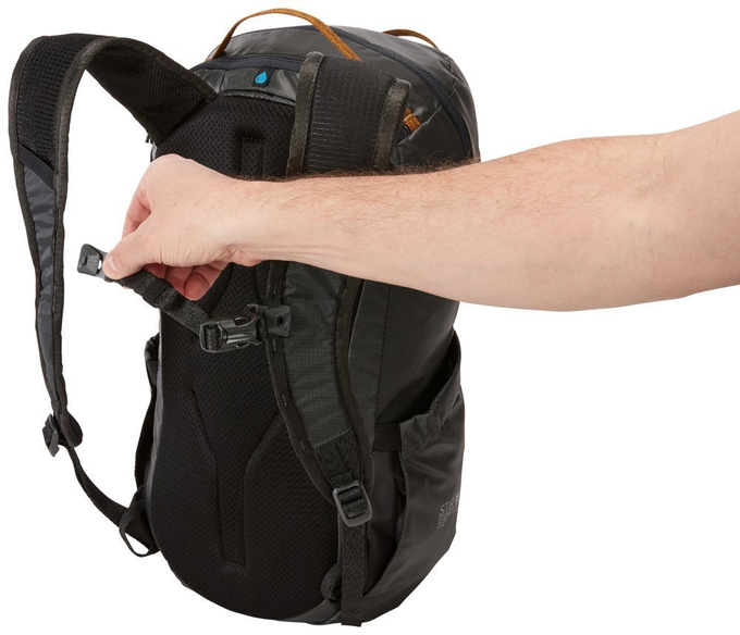 Turistický batoh Thule Stir 18l Wood Thrush - 2021