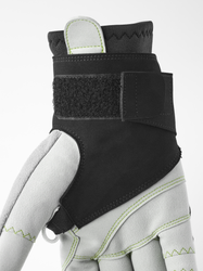 Lyžařské rukavice Hestra XC Ergo Grip Shark Black/Light Grey- 2025/26