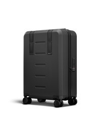 Cestovní kufr Db Ramverk Carry-on Black Out - 2025/26
