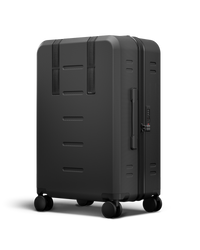Cestovní kufr Db Ramverk Check-in Luggage Medium Black Out - 2025/26