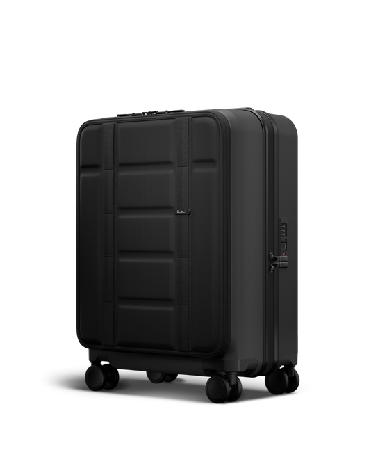 Cestovní kufr Db Ramverk Carry-on Black Out - 2024/25