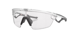 Sluneční brýle OAKLEY Sphaera Matte Clear Frame/Clear To Black Iridium Photochromic Lenses