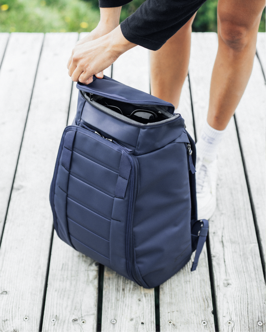 Hydratační Batoh DB Hugger Backpack 25L Blue Hour - 2025/26